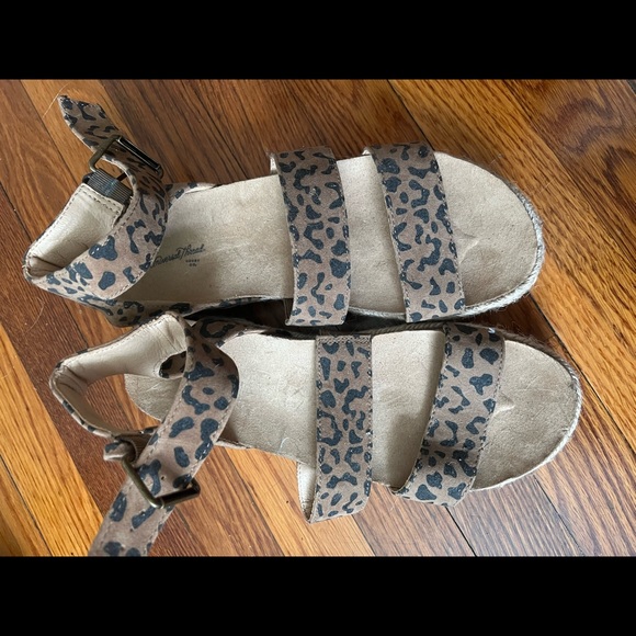 Universal thread cheetah platforms - Picture 2 of 2